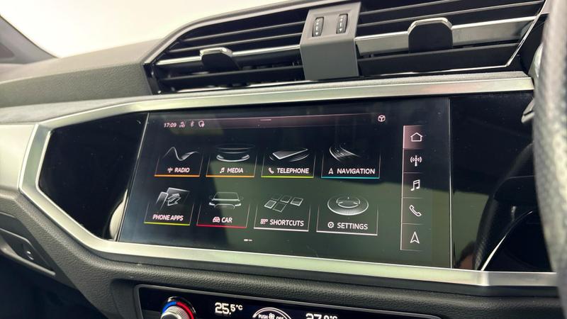 Used Audi Q3 2020 for sale - 76882804: Photo 18