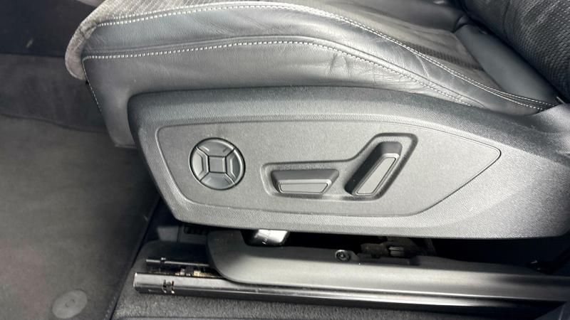 Used Audi Q3 2020 for sale - 76882804: Photo 41