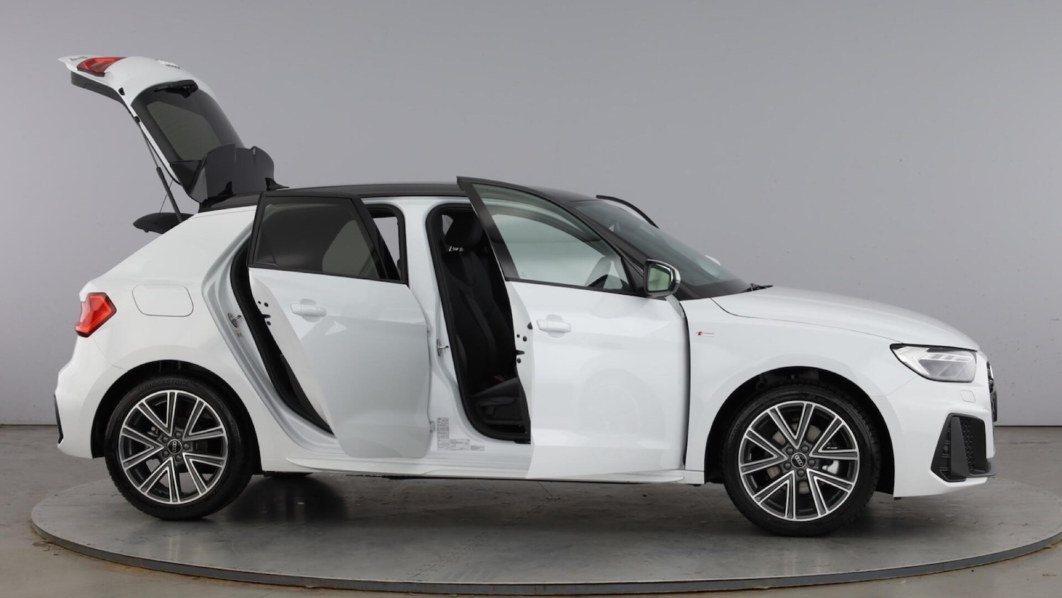 Used Audi A1 for sale - 77602388: Photo 10