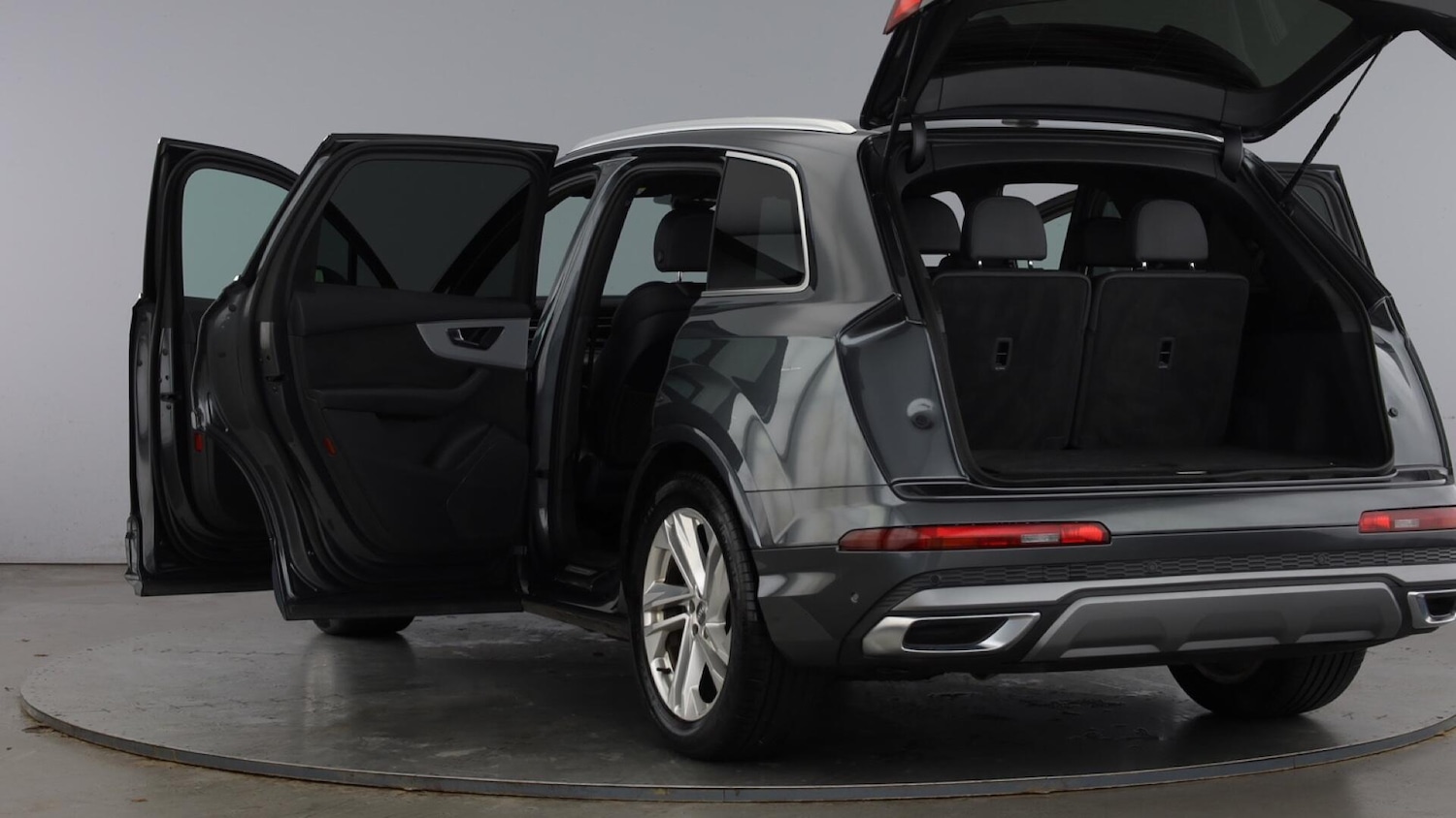 Used Audi Q7 2023 for sale - 77789705: Photo 11