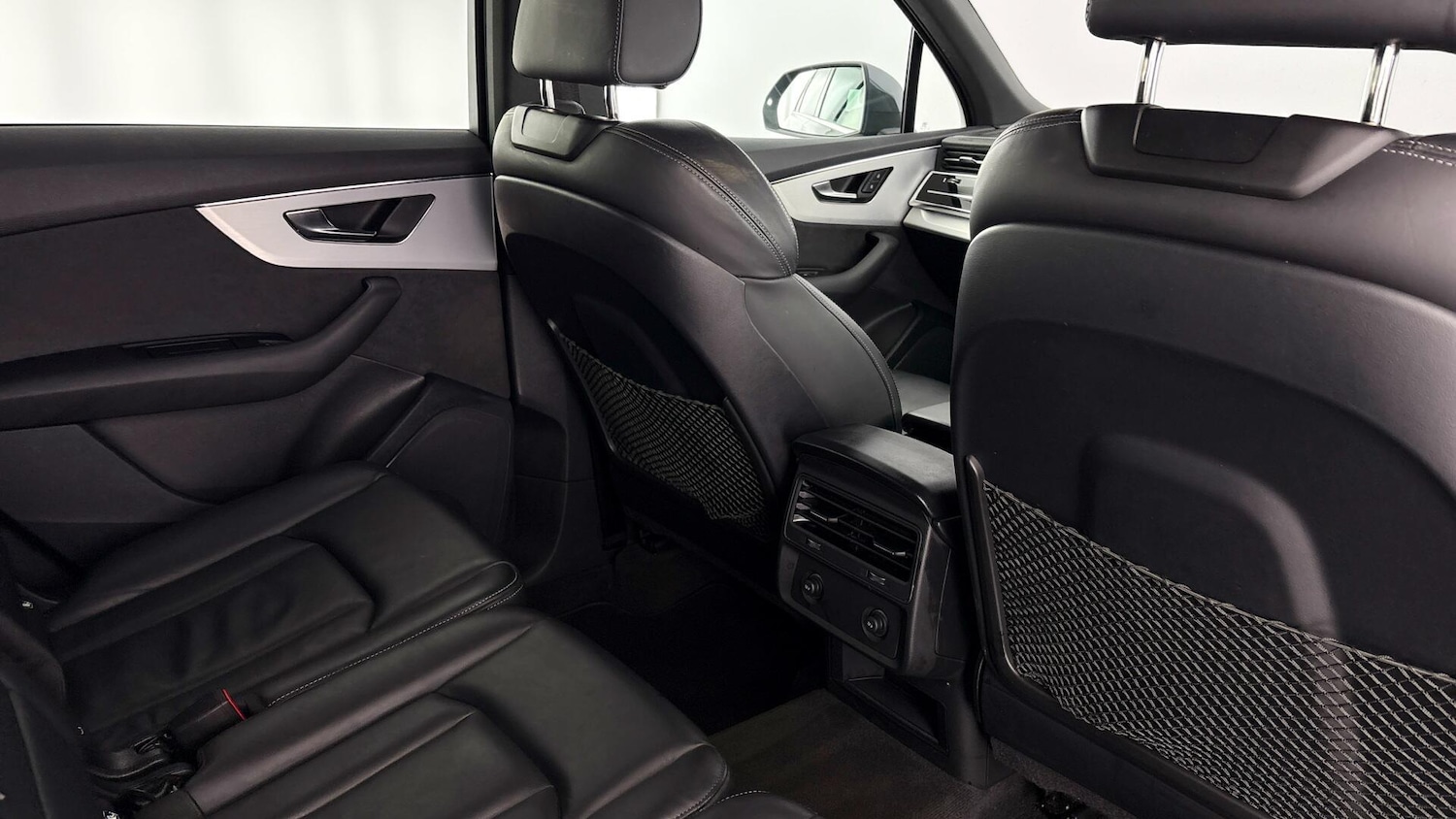 Used Audi Q7 2023 for sale - 77789705: Photo 28