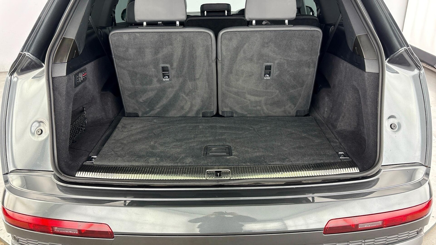 Used Audi Q7 2023 for sale - 77789705: Photo 32