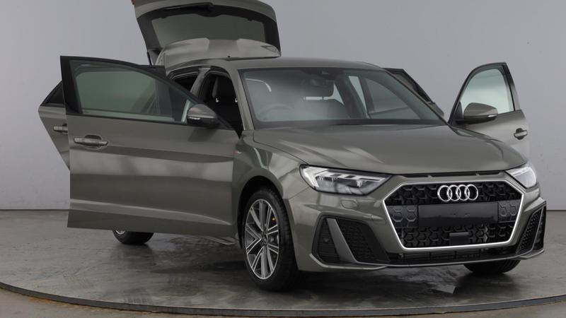 Used Audi A1 for sale - 77462442: Photo 9