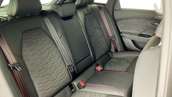 Used Audi S6 Avant 2025 for sale - 74905078: Photo 27