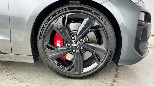 Used Audi S6 Avant 2025 for sale - 74905078: Photo 5