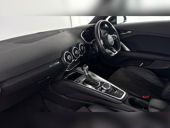 Used Audi TT 2022 for sale - 77603857: Photo