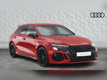 2023 - RS 3 Sportback Carbon Black 400 PS S tronic Automatic 5-Door