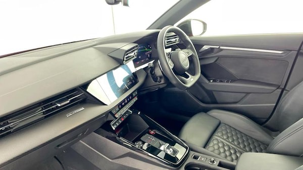 Used Audi RS3 2023 for sale - 75718197: Photo 2