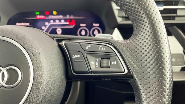 Used Audi RS3 2023 for sale - 75718197: Photo 7