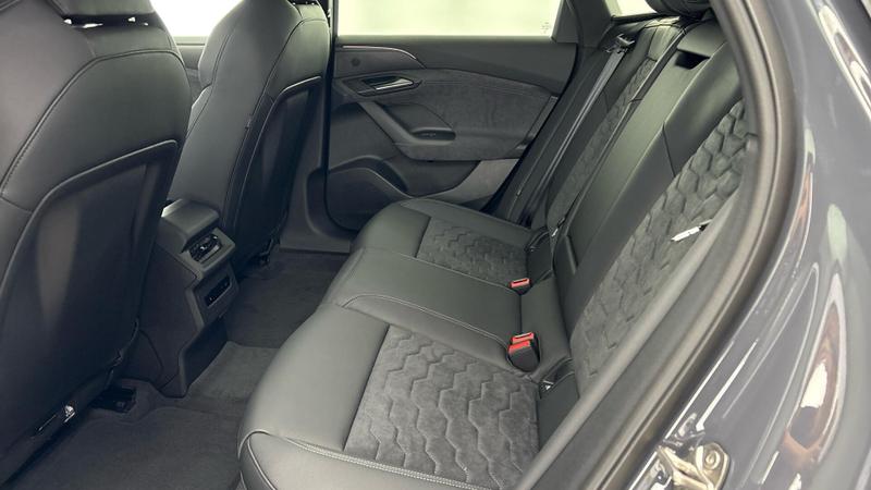 Used Audi A6 Avant for sale - 77447559: Photo 35