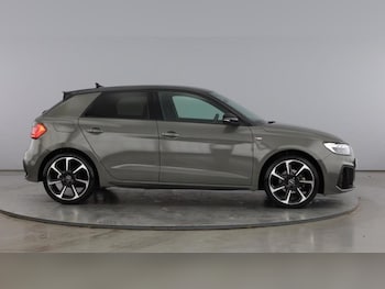 Used Audi A1 2021 for sale - 76162012: Photo