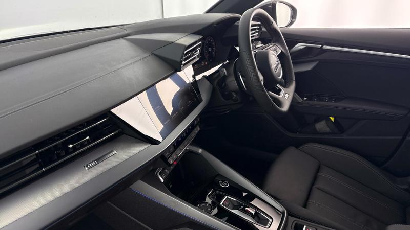 Used Audi A3 2025 for sale - 76945476: Photo 2