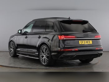 Used Audi Q7 2021 for sale - 77071624: Photo