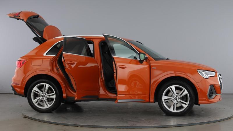 Used Audi Q3 2022 for sale - 76664812: Photo 10