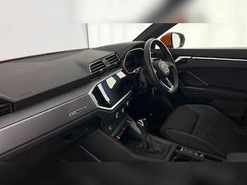 Used Audi Q3 2022 for sale - 76664812: Photo