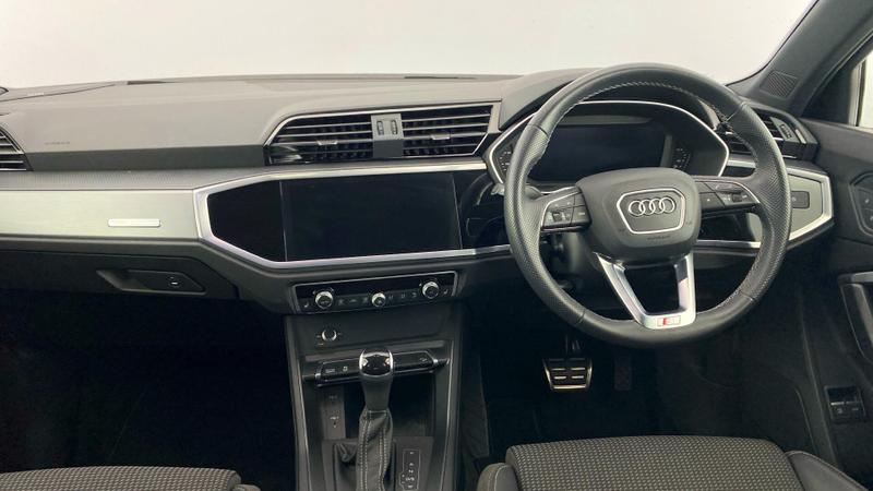 Used Audi Q3 2022 for sale - 76664812: Photo 8