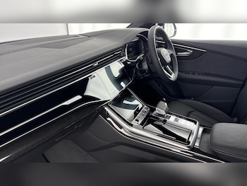 Used Audi Q8 undefined for sale - 77689617: Photo