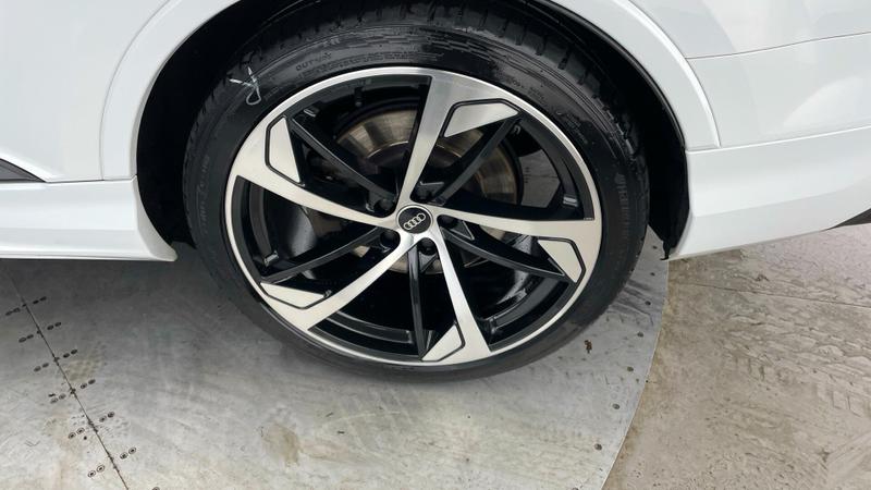 Used Audi Q7 2022 for sale - 76302818: Photo 40