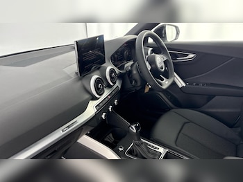 Used Audi Q2 undefined for sale - 77603073: Photo