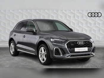 Used Audi Q5 2023 for sale - 77997700: Photo