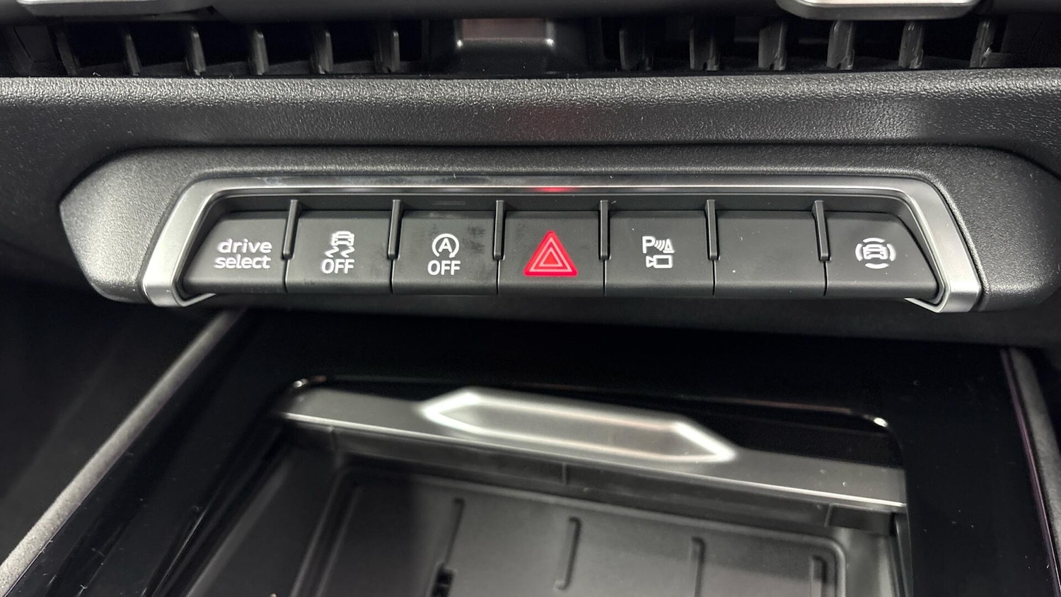 Used Audi Q3 for sale - 77639419: Photo 7