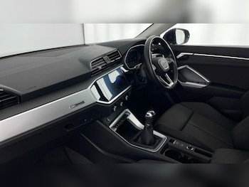Used Audi Q3 2020 for sale - 76038173: Photo