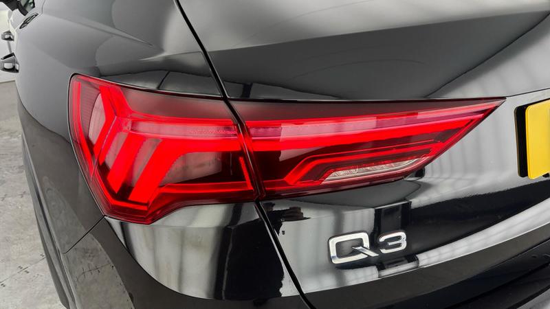 Used Audi Q3 2022 for sale - 77406922: Photo 35
