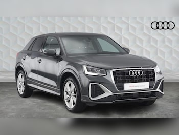 Audi - Q2