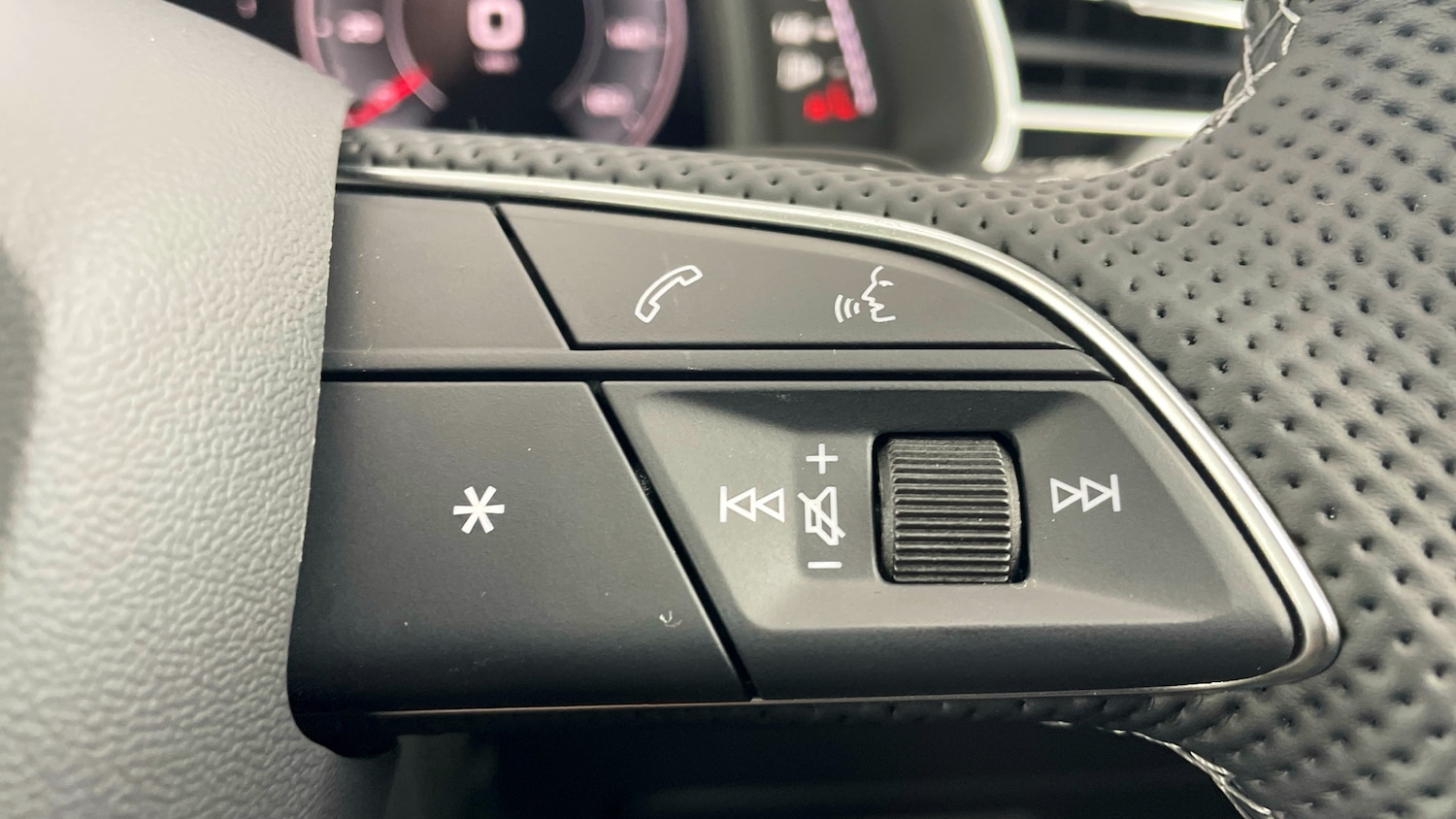 Used Audi Q7 2025 for sale - 78202246: Photo 25