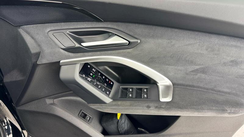 Used Audi Q5 2025 for sale - 76722928: Photo 24