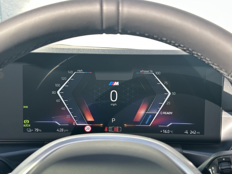 Used BMW i4 2025 for sale - 76980952: Photo 25