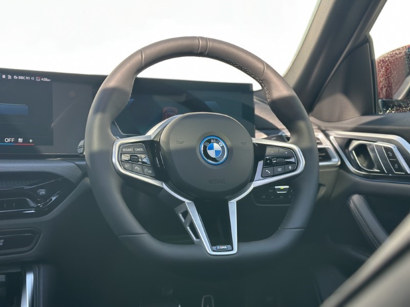 Used BMW i4 2025 for sale - 76980952: Photo 5