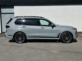 Used BMW X7 2025 for sale - 76981598: Photo