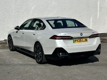 Used BMW i5 2025 for sale - 76981829: Photo