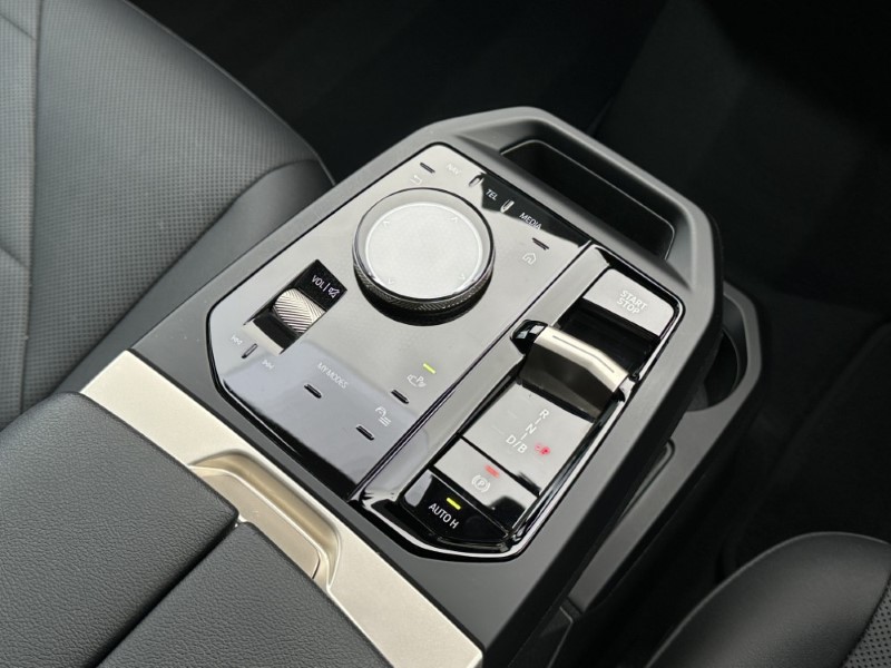 Used BMW iX 2022 for sale - 77592321: Photo 12