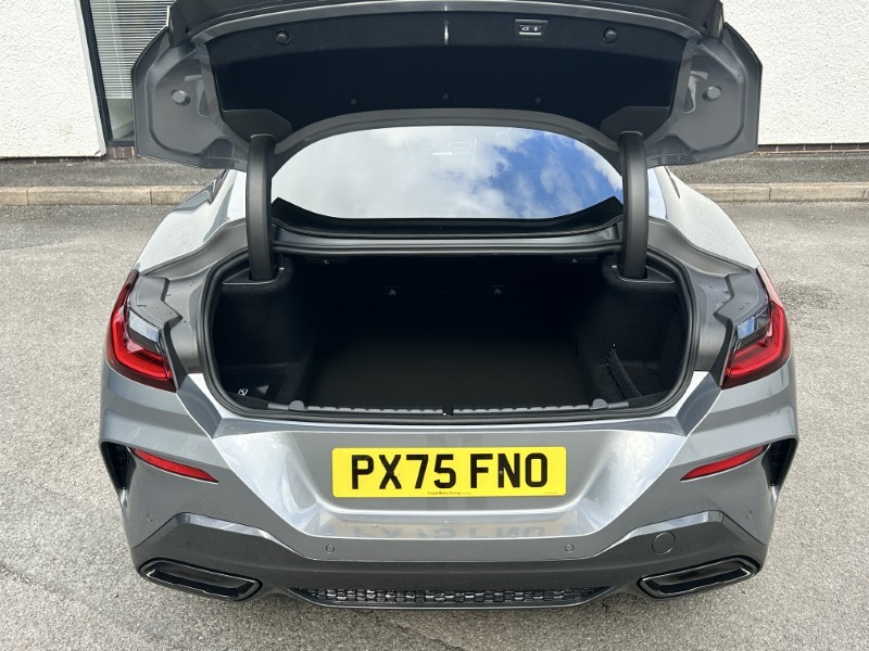 Used BMW 8 Series 2025 for sale - 76981438: Photo 10