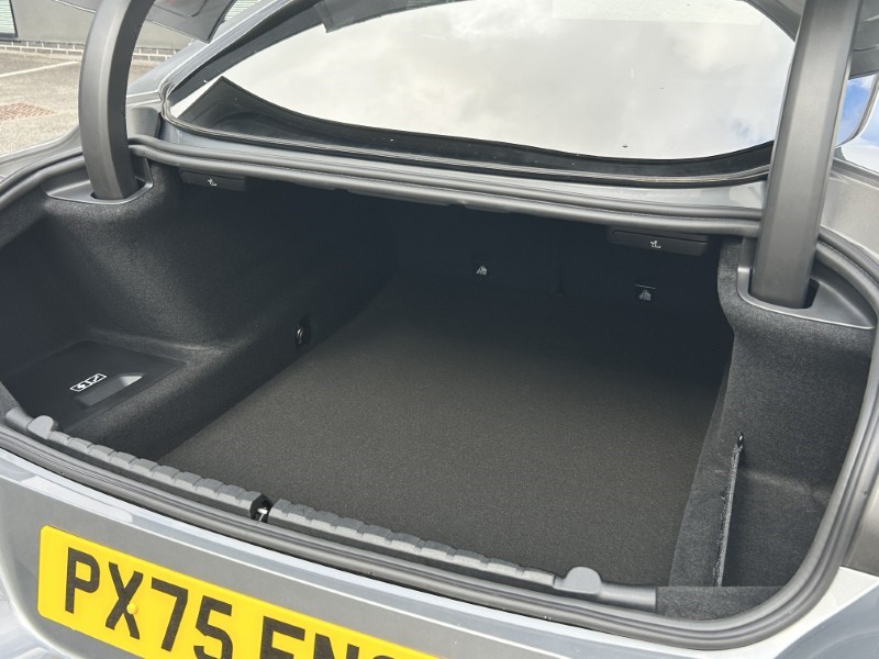 Used BMW 8 Series 2025 for sale - 76981438: Photo 29