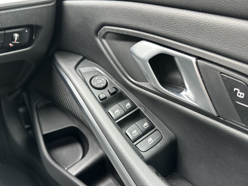 Used BMW 3 Series 2025 for sale - 77619359: Photo 33