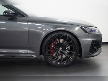 Used Audi RS4 2023 for sale - 79434976: Photo