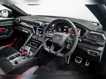 Used Lamborghini Urus 2024 for sale - 75359972: Photo