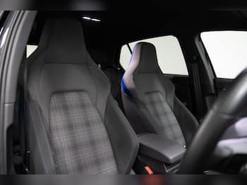 Used Volkswagen Golf 2023 for sale - 79810356: Photo
