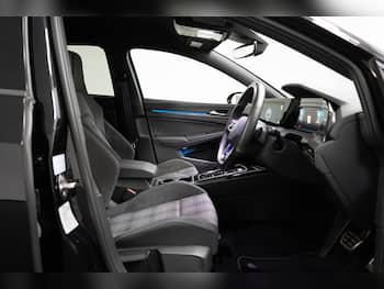 Used Volkswagen Golf 2023 for sale - 79810356: Photo