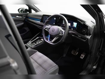 Used Volkswagen Golf 2023 for sale - 79810356: Photo