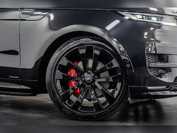 Used Land Rover Range Rover Sport 2024 for sale - 75728092: Photo