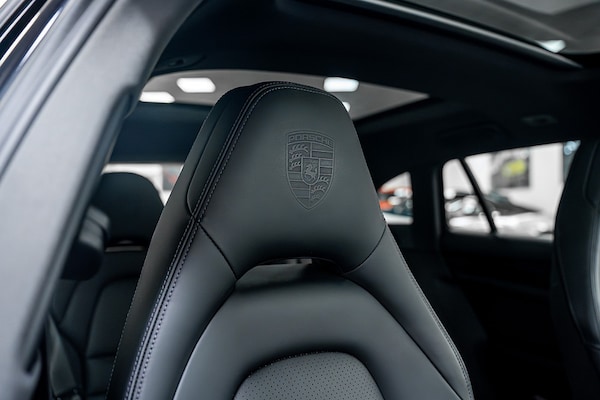 Used Porsche Panamera 2023 for sale - 76280530: Photo 28