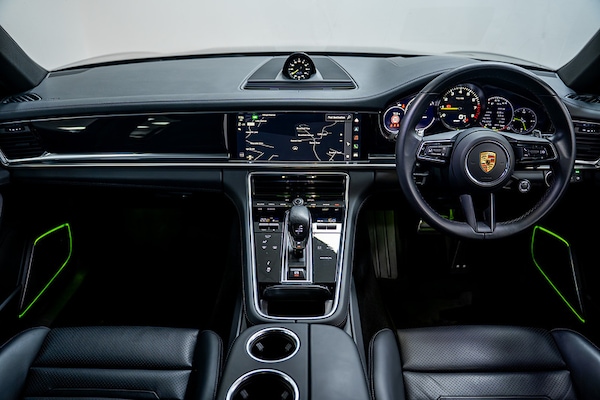 Used Porsche Panamera 2023 for sale - 76280530: Photo 30