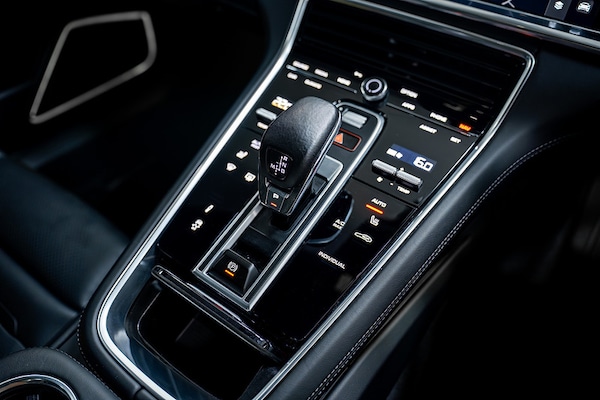 Used Porsche Panamera 2023 for sale - 76280530: Photo 34