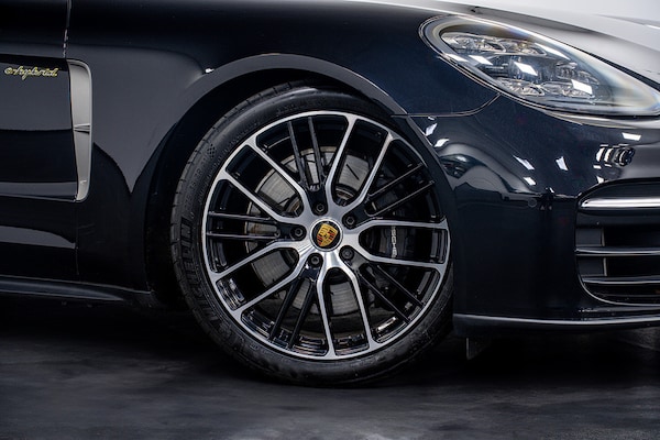 Used Porsche Panamera 2023 for sale - 76280530: Photo 4