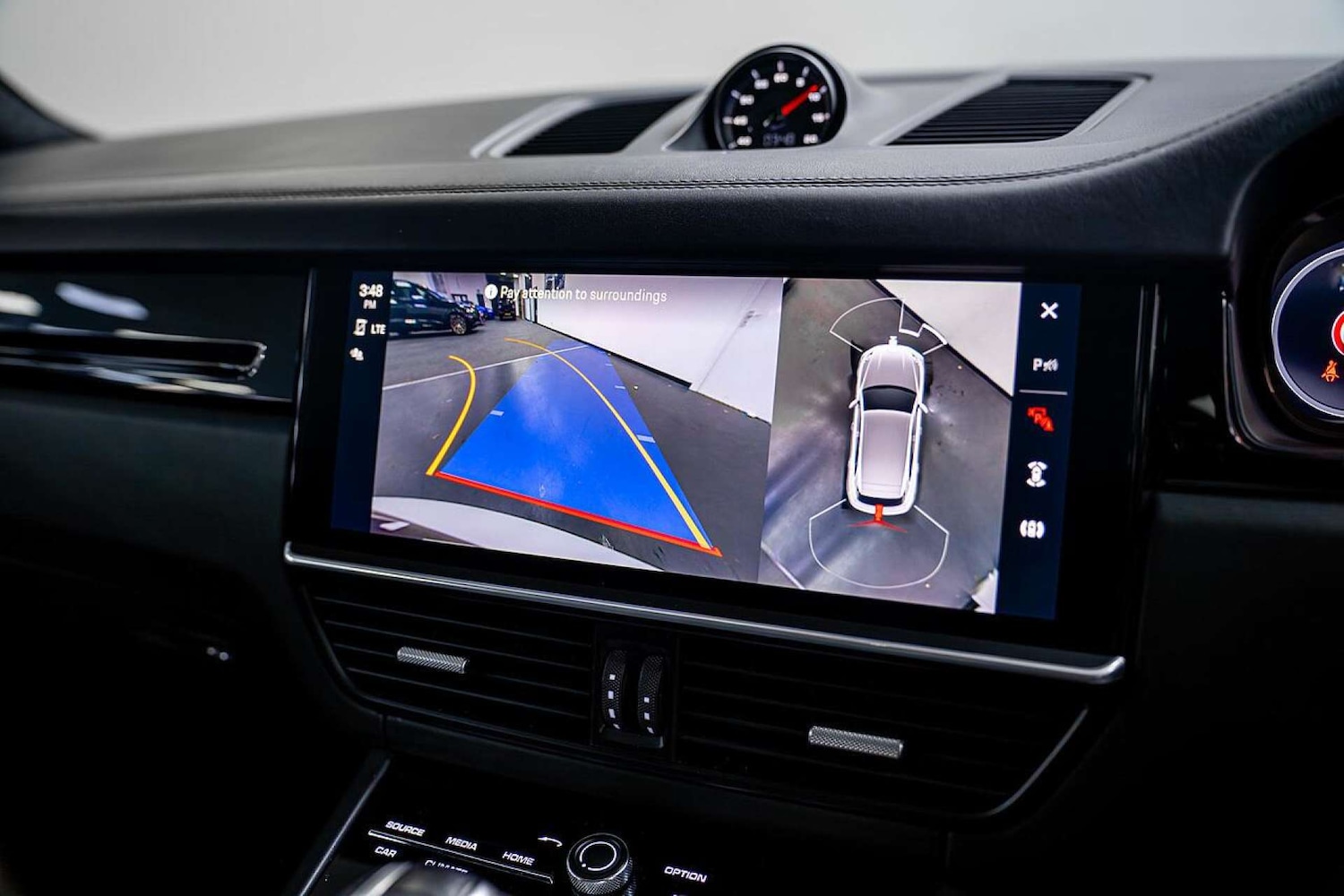 Used Porsche Cayenne 2021 for sale - 77406671: Photo 37