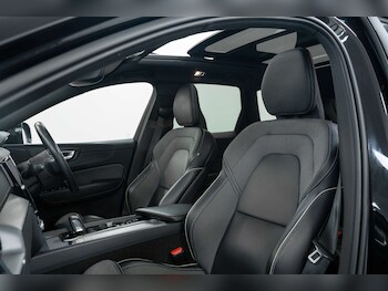 Used Volvo XC60 2021 for sale - 78241944: Photo